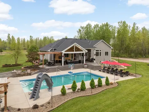 8662 240th Street E Lakeville MN 55044