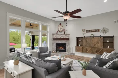 8662 240th Street E Lakeville MN 55044