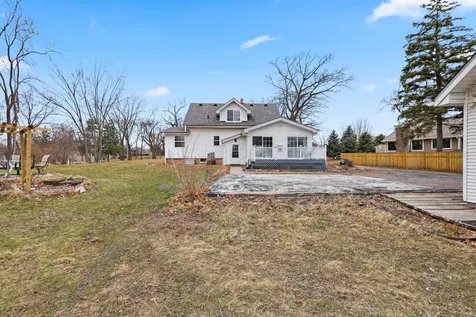 4440 Hamline Avenue N Arden Hills MN 55112