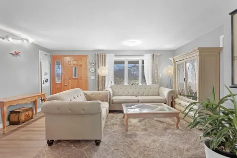 4440 Hamline Avenue N Arden Hills MN 55112