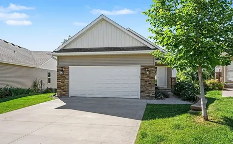 2753 Ridgeview Lane Red Wing MN 55066