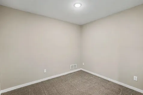 2753 Ridgeview Lane Red Wing MN 55066