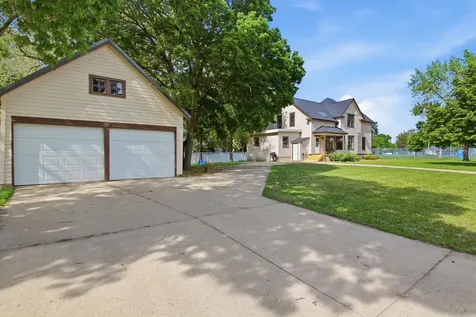 324 S Swift Avenue Litchfield MN 55355