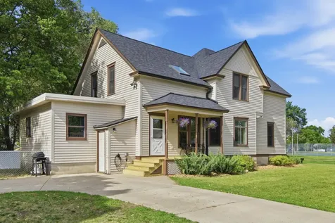 324 S Swift Avenue Litchfield MN 55355