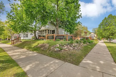 702 7th Avenue N Saint Cloud MN 56303
