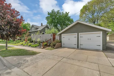 702 7th Avenue N Saint Cloud MN 56303