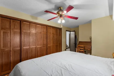 820 Ashland Street S Cambridge MN 55008