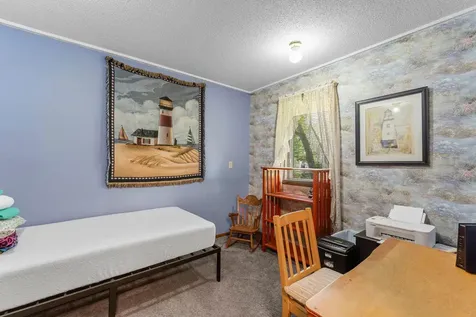 820 Ashland Street S Cambridge MN 55008