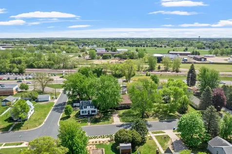 820 Ashland Street S Cambridge MN 55008