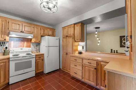 820 Ashland Street S Cambridge MN 55008