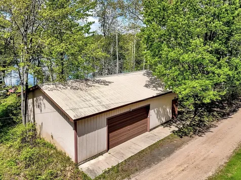 2122 N Twin Lakes Street Saint Croix Falls WI 54024