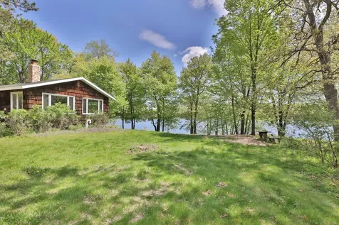 2122 N Twin Lakes Street Saint Croix Falls WI 54024