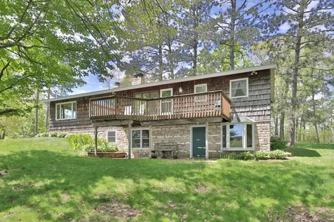 2122 N Twin Lakes Street Saint Croix Falls WI 54024
