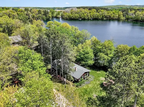 2122 N Twin Lakes Street Saint Croix Falls WI 54024