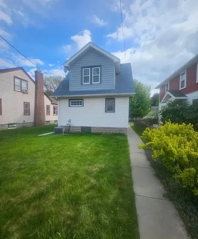2147 Juliet Avenue Saint Paul MN 55105
