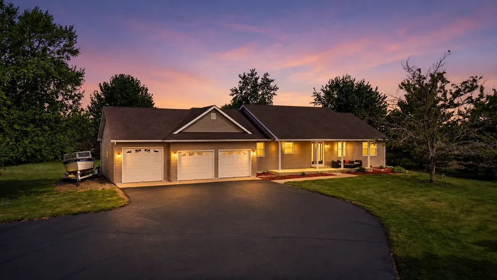 545 Kreuziger Road River Falls WI 54023