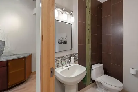150 2nd Street NE Minneapolis MN 55413
