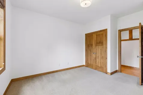3958 Greystone Ridge Eagan MN 55122