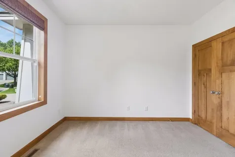 3958 Greystone Ridge Eagan MN 55122