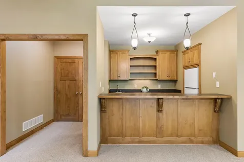 3958 Greystone Ridge Eagan MN 55122