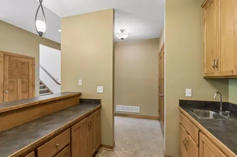 3958 Greystone Ridge Eagan MN 55122