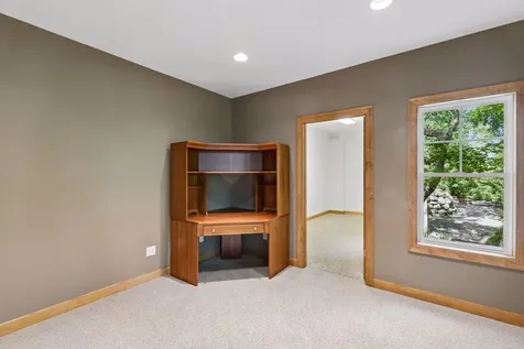 3958 Greystone Ridge Eagan MN 55122