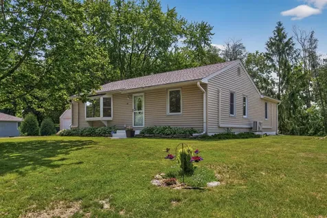 11311 Lorry Lane W Minnetonka MN 55305
