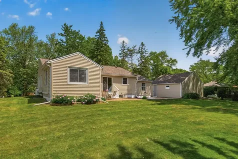 11311 Lorry Lane W Minnetonka MN 55305