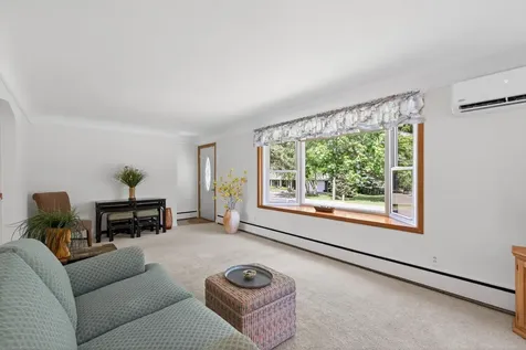 11311 Lorry Lane W Minnetonka MN 55305