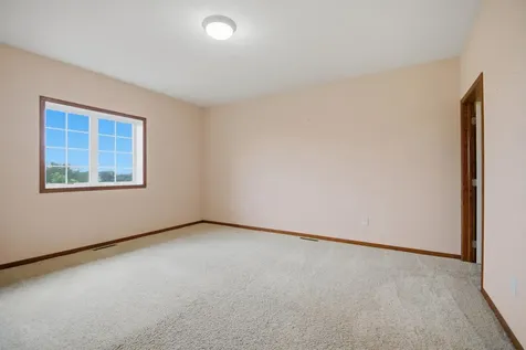414 4th Avenue SE Lonsdale MN 55046