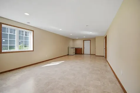 414 4th Avenue SE Lonsdale MN 55046