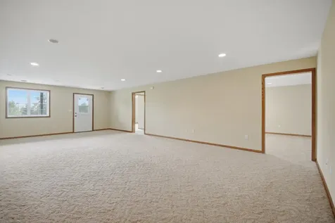 414 4th Avenue SE Lonsdale MN 55046