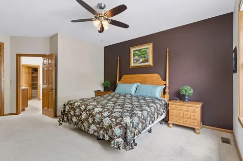 9755 Wedgewood Circle Woodbury MN 55125