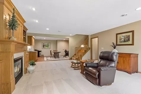 9755 Wedgewood Circle Woodbury MN 55125