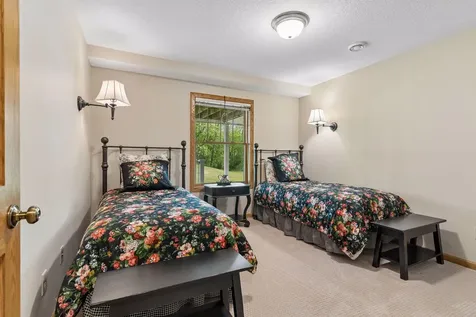 9755 Wedgewood Circle Woodbury MN 55125