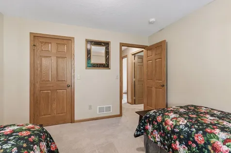 9755 Wedgewood Circle Woodbury MN 55125