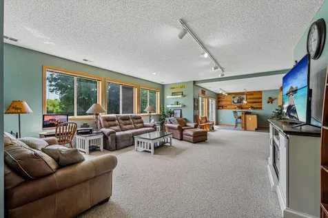 19332 Embers Avenue Farmington MN 55024