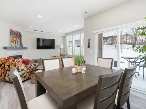 4876 Avery Court Eagan MN 55123