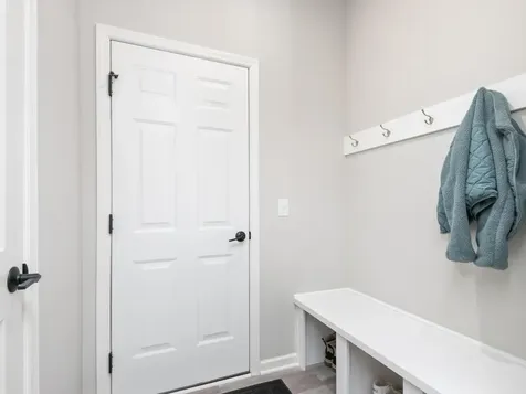 4876 Avery Court Eagan MN 55123