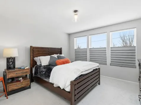 4876 Avery Court Eagan MN 55123