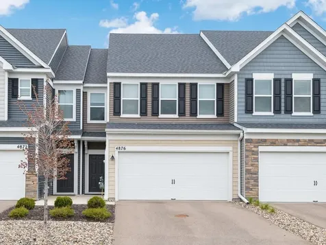 4876 Avery Court Eagan MN 55123