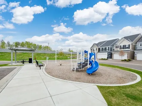 4876 Avery Court Eagan MN 55123