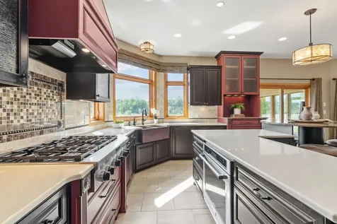 6210 Deerwood Circle N Plymouth MN 55442