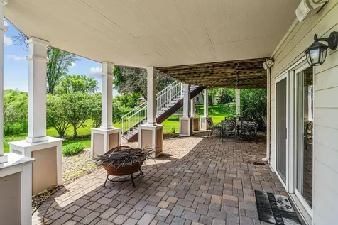 6210 Deerwood Circle N Plymouth MN 55442