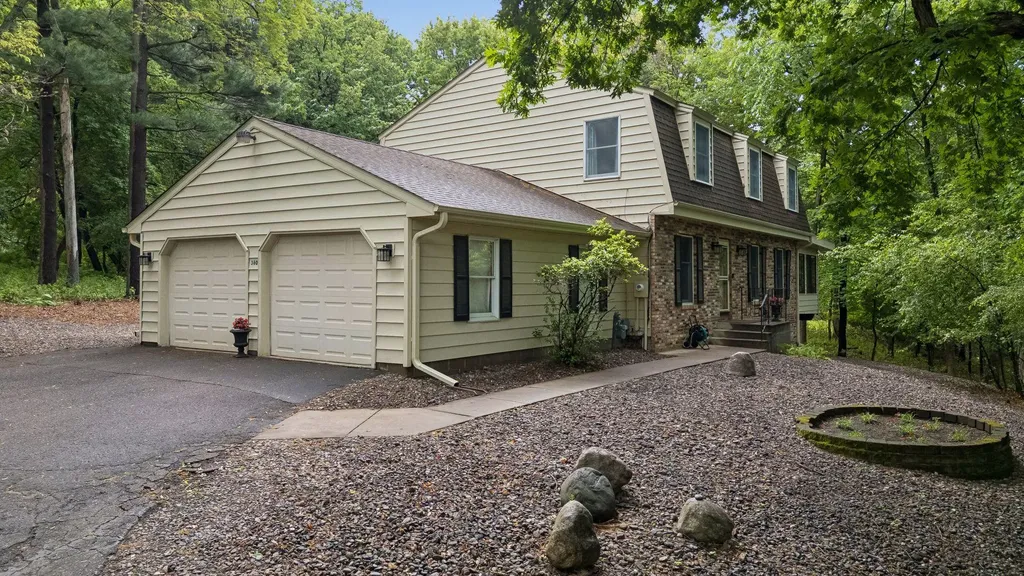 360 Quail Road Dellwood MN 55110