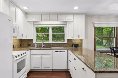 360 Quail Road Dellwood MN 55110