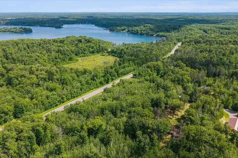 2618 Beauty Lake Road SW Nisswa MN 56468