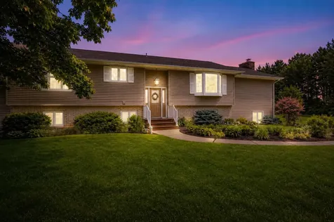 17168 560th Avenue Austin MN 55912