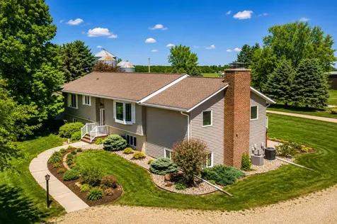 17168 560th Avenue Austin MN 55912