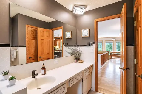 17168 560th Avenue Austin MN 55912